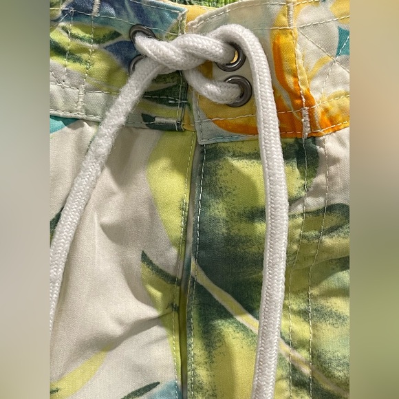 Polo Ralph Lauren Swimming Shorts Trunk Size M Beach Hawaiian Prints - Picture 5 of 14